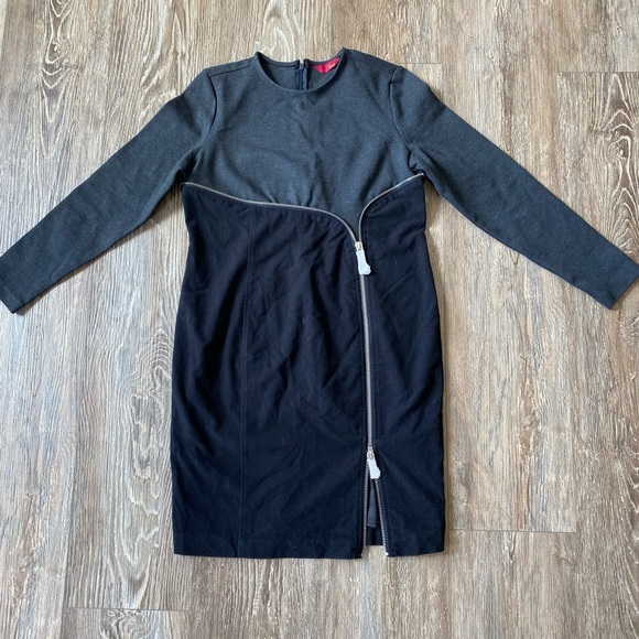 G.I.L.I Zipper Dress - Picture 1 of 4